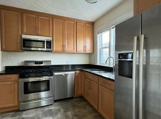 65 Conwell Ave #2, Somerville, MA 02144