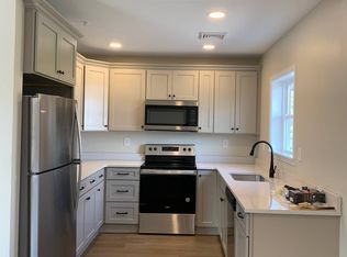 1 Exchange St #C, Albany, NY 12205