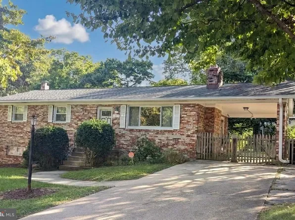 2805 Rose Valley Dr, Fort Washington, MD 20744