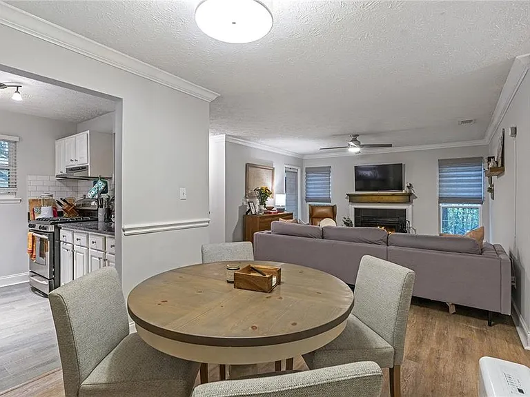 6800 Glenridge Dr #6820A — Photo 11