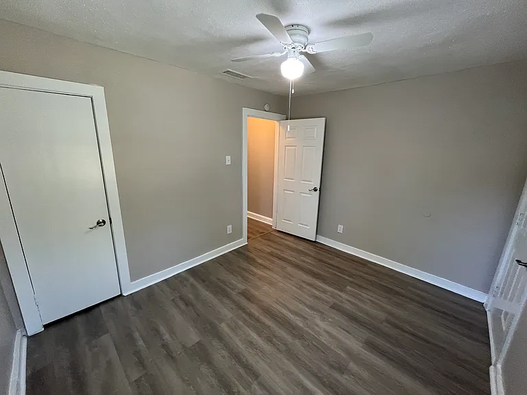 1316 N Prairie Creek Rd — Photo 10