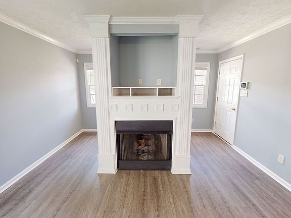3rd image of 2900 Brookcrossing Dr