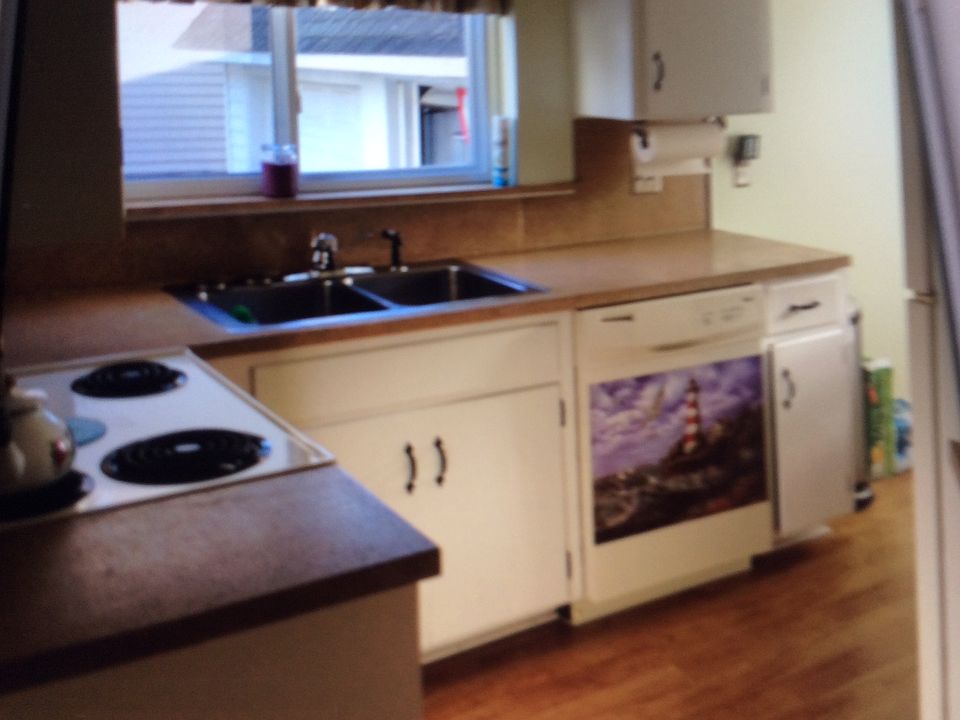 updated kitchen stone counte