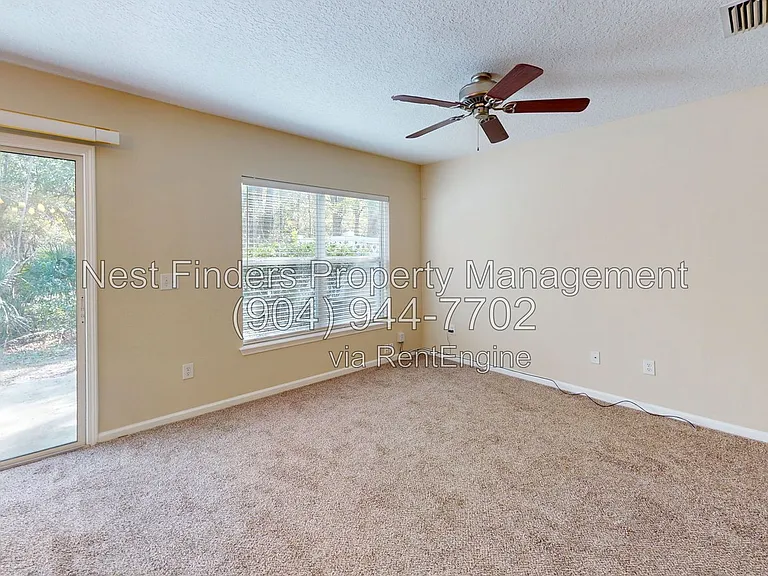 1002 N Black Cherry Dr — Photo 7