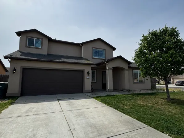 1443 Sidonia St, Hanford, CA 93230