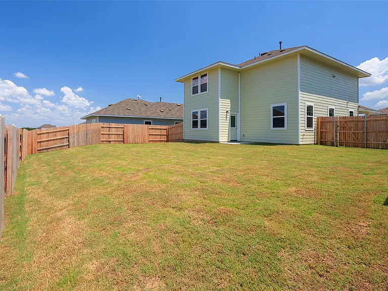 187 Haywood Mnr — Photo 16