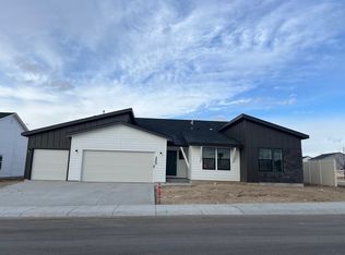 2408 W Minerva Ct, Kuna, ID 83634