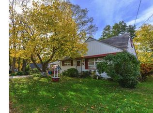 547 Griscom Dr, Deptford, NJ 08096