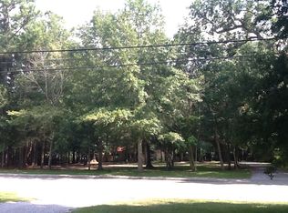 2124 Government St, Ocean Springs, MS 39564
