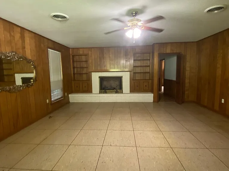 Living Room (new LVP floors coming week of July 22nd)