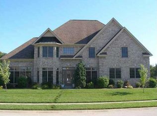 3803 Heritage Ct, Columbus, IN 47203