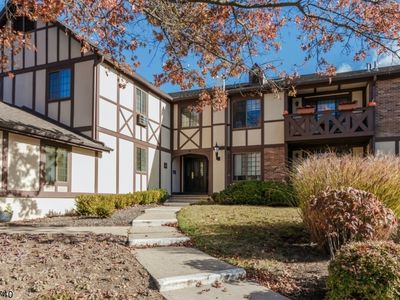 4 E Avon Ct #E, Chatham, NJ, 07928