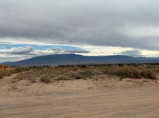 309 7th St NE, Rio Rancho, NM 87124