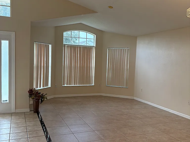 14630 Lady Victoria Blvd — Photo 16