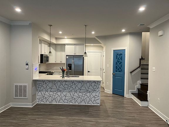3rd image of 14031 Sunrise Valley Dr Unit 3E