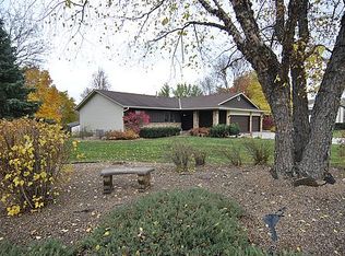 4139 Blueberry Ct, Eagan, MN 55123