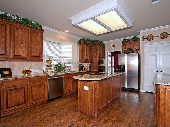 5th image of 8025 Ashby Ct