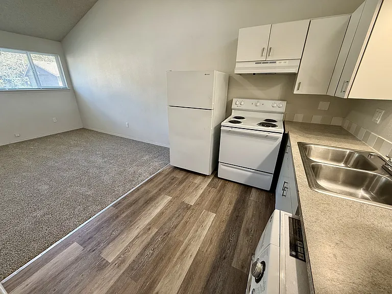 Sandman Apartments — Photo 48