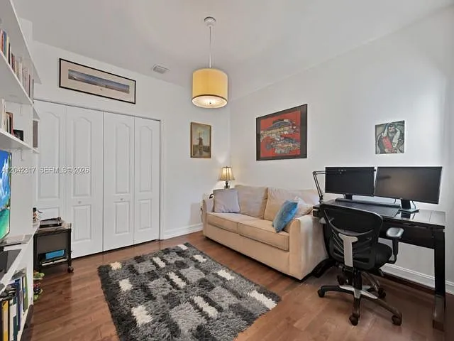 18345 NE 30th Pl — Photo 6