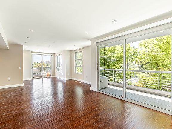 5th image of 1666 Greenfield Ave #201