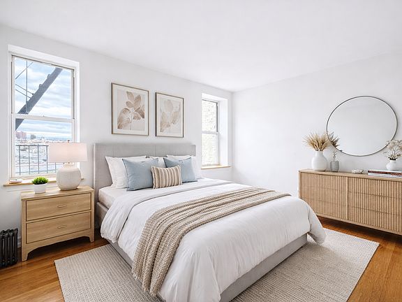 2nd image of 175 Pinehurst Ave APT 5F