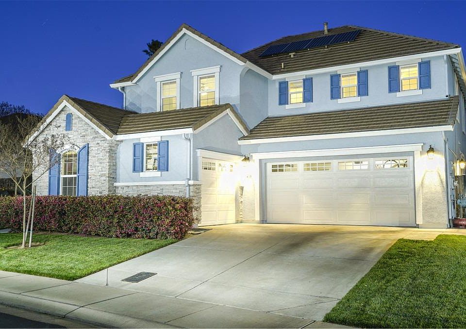1st image of 216 Coastal Ln