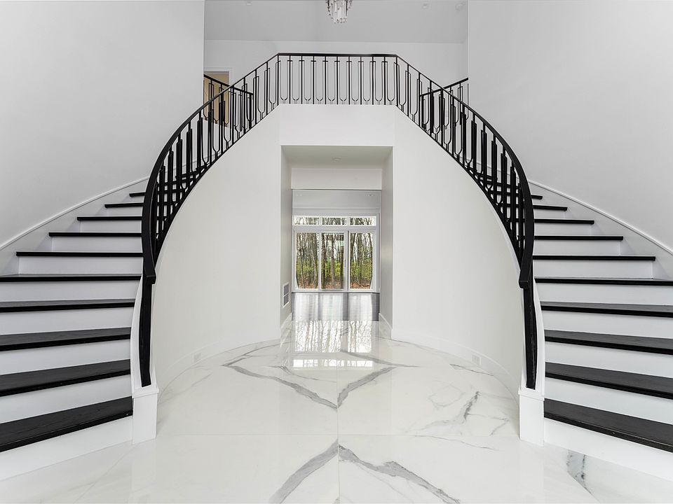 52 Stanwood Road, Salem, NH 03079 Zillow