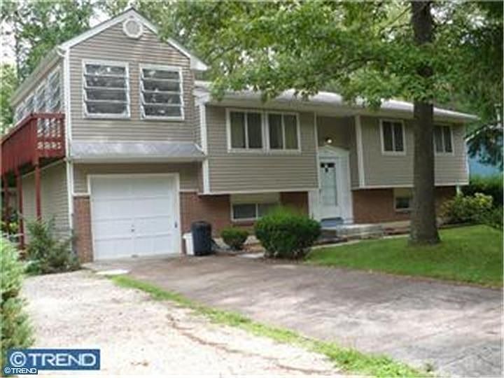 1st image of 211 N Carolina Trl