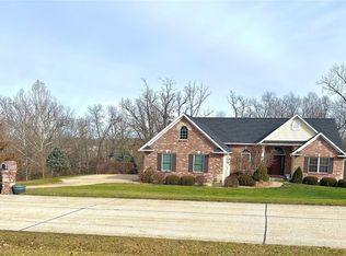 131 Cooperwyck Rd, Wentzville, MO 63385