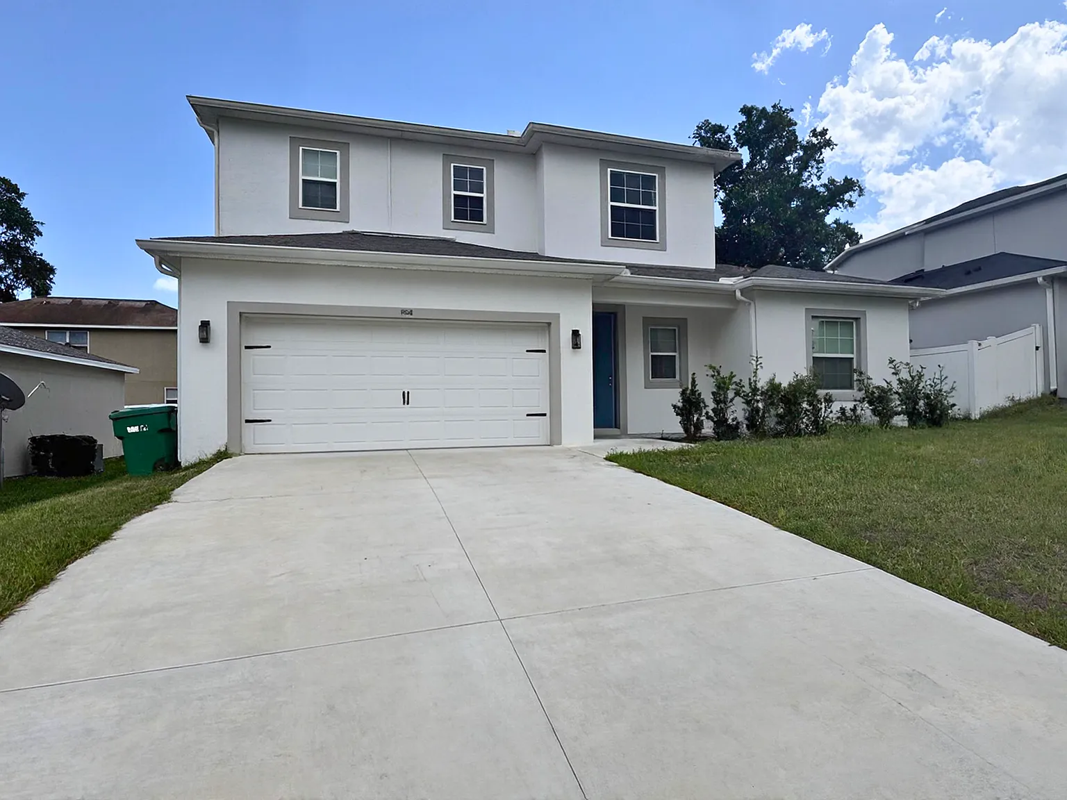 4 bed, 2204 sqft, $2,495 — Photo 1