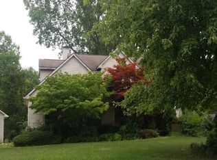 4100 Heatherstone Dr, Waterford, MI