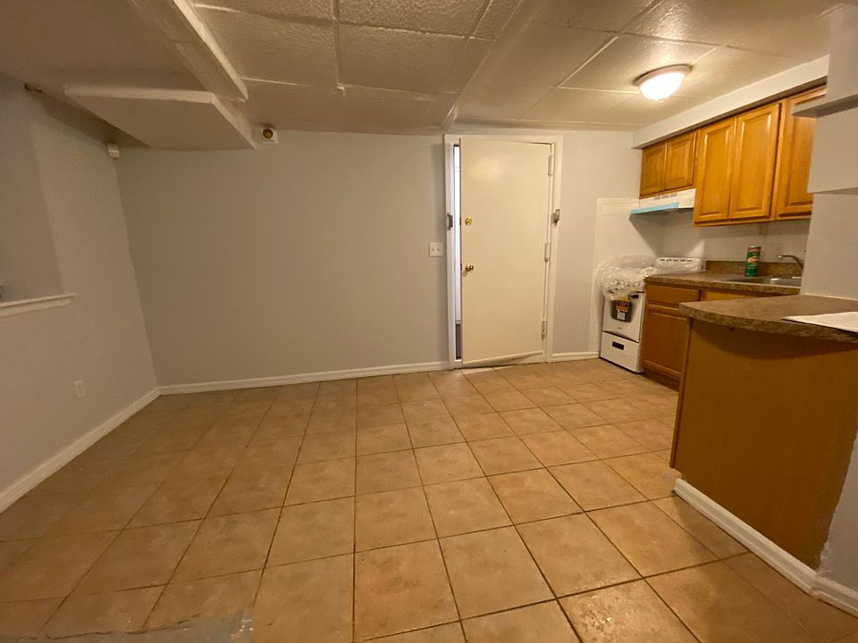 1st image of 15 Radford St #Basement