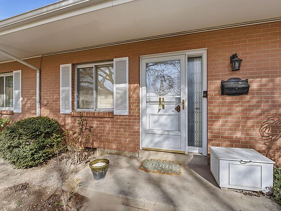 3rd image of 2199 E Carriage Ln APT 5