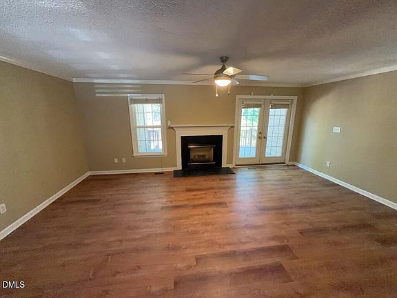 2nd image of 4415 Antique Ln
