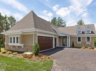 508 Oak Ridge Pl, Hopkins, MN 55305