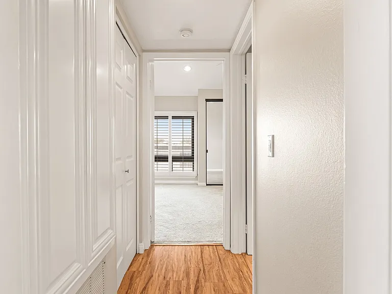 8600 Tuscany Ave #424 — Photo 20