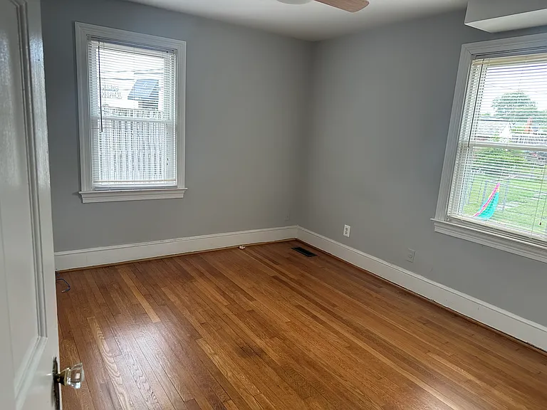 Main level bedroom 2