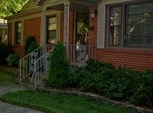 1523 Ivy Rd, Memphis, TN 38117