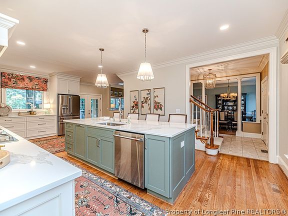 2nd image of 2621 Wellington Dr