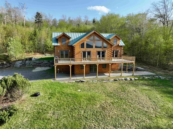 843 Lake Tarleton Road, Warren, NH 03279