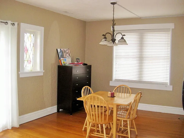 1034 Commodore Dr #2 — Photo 6