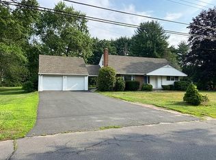 36 Parkview Dr, Avon, CT 06001