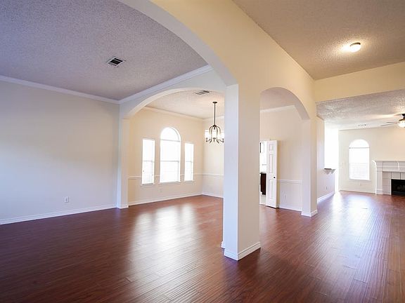 4th image of 4128 Los Altos Dr