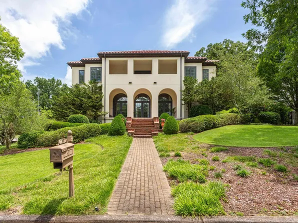 387 Buckner Cir, Anniston, AL 36205