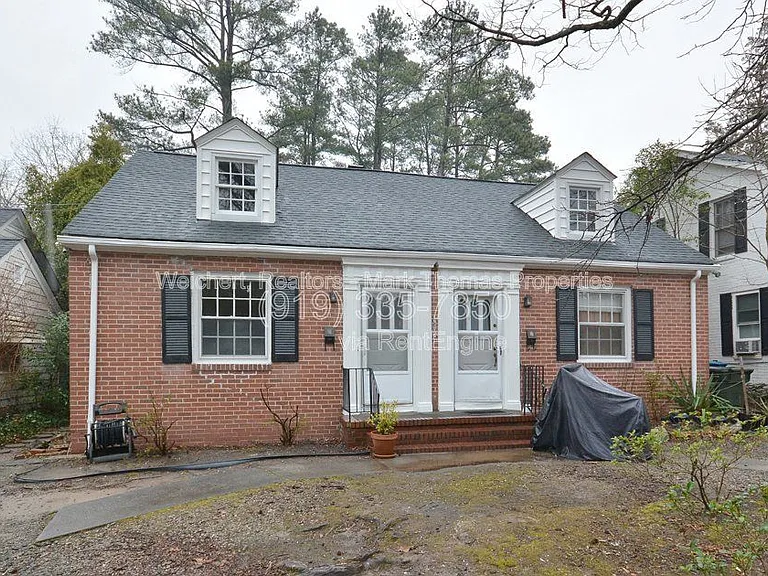 2602 Vineyard St — Photo 3
