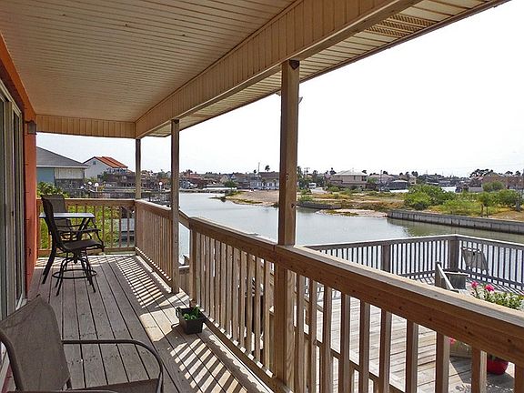 4th image of 1435 Harbor Island Dr