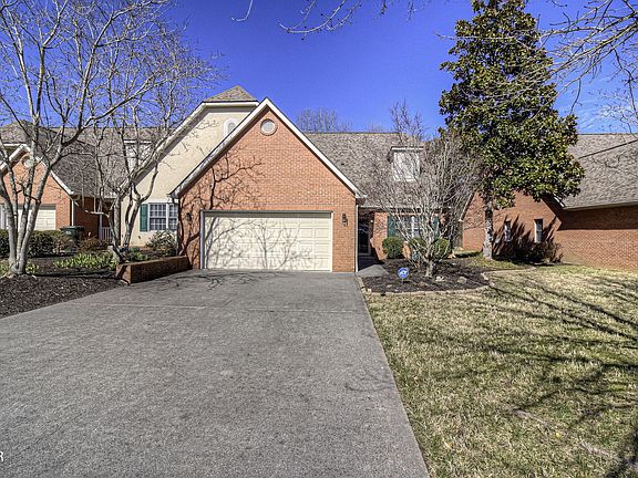 2nd image of 376 Paine Lake Dr