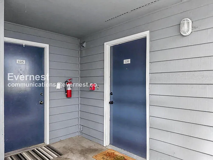 9398 Redmond Woodinville Rd NE #126 — Photo 6