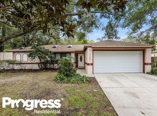 1762 Sun Ridge Dr, Apopka, FL 32703