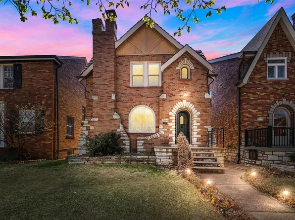 5808 Delor St, Saint Louis, MO 63109
